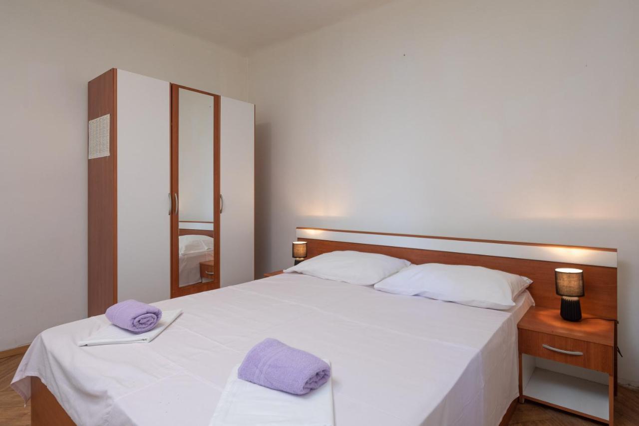 Beach Apartments Bili Cvitak Duce Bagian luar foto