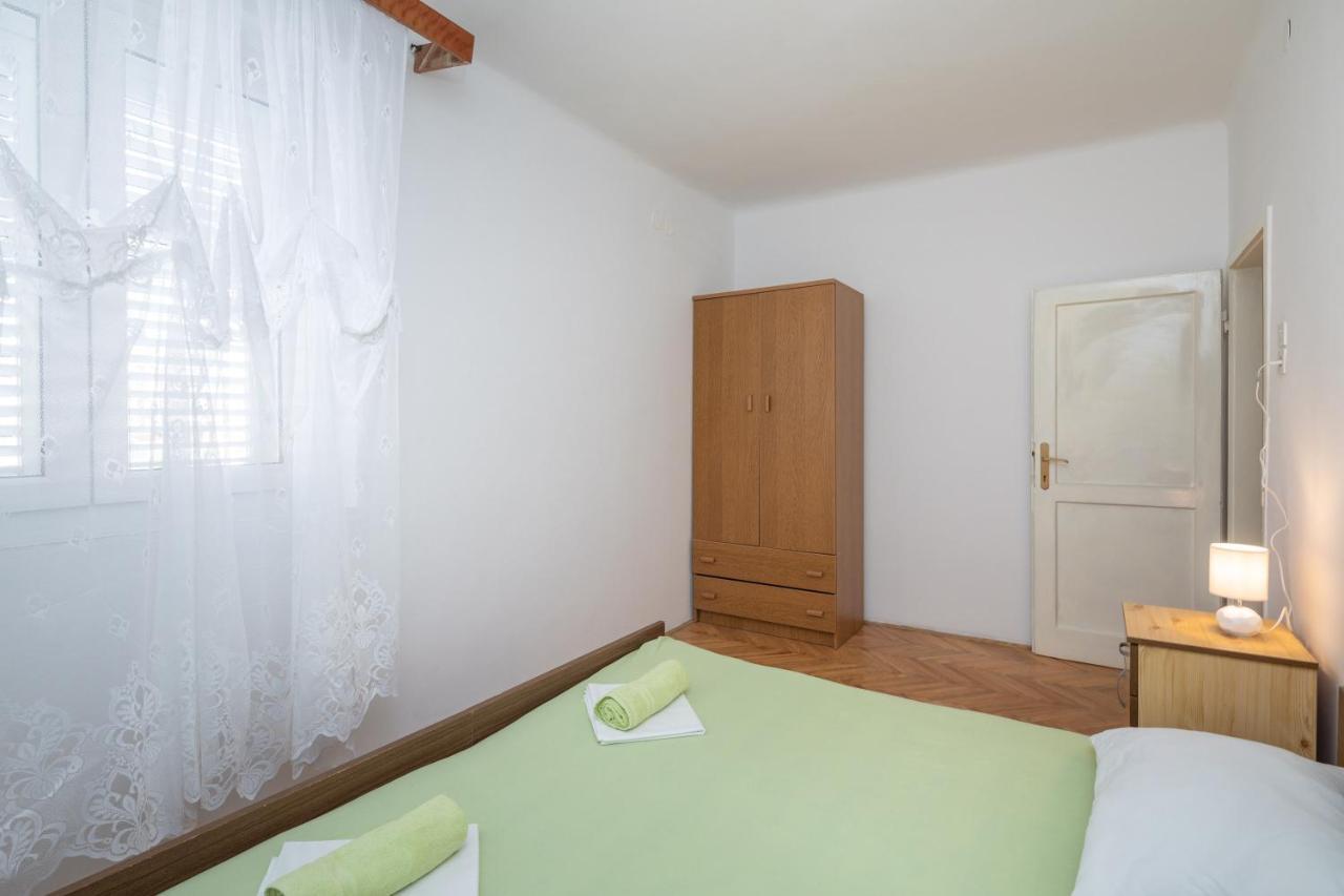 Beach Apartments Bili Cvitak Duce Bagian luar foto