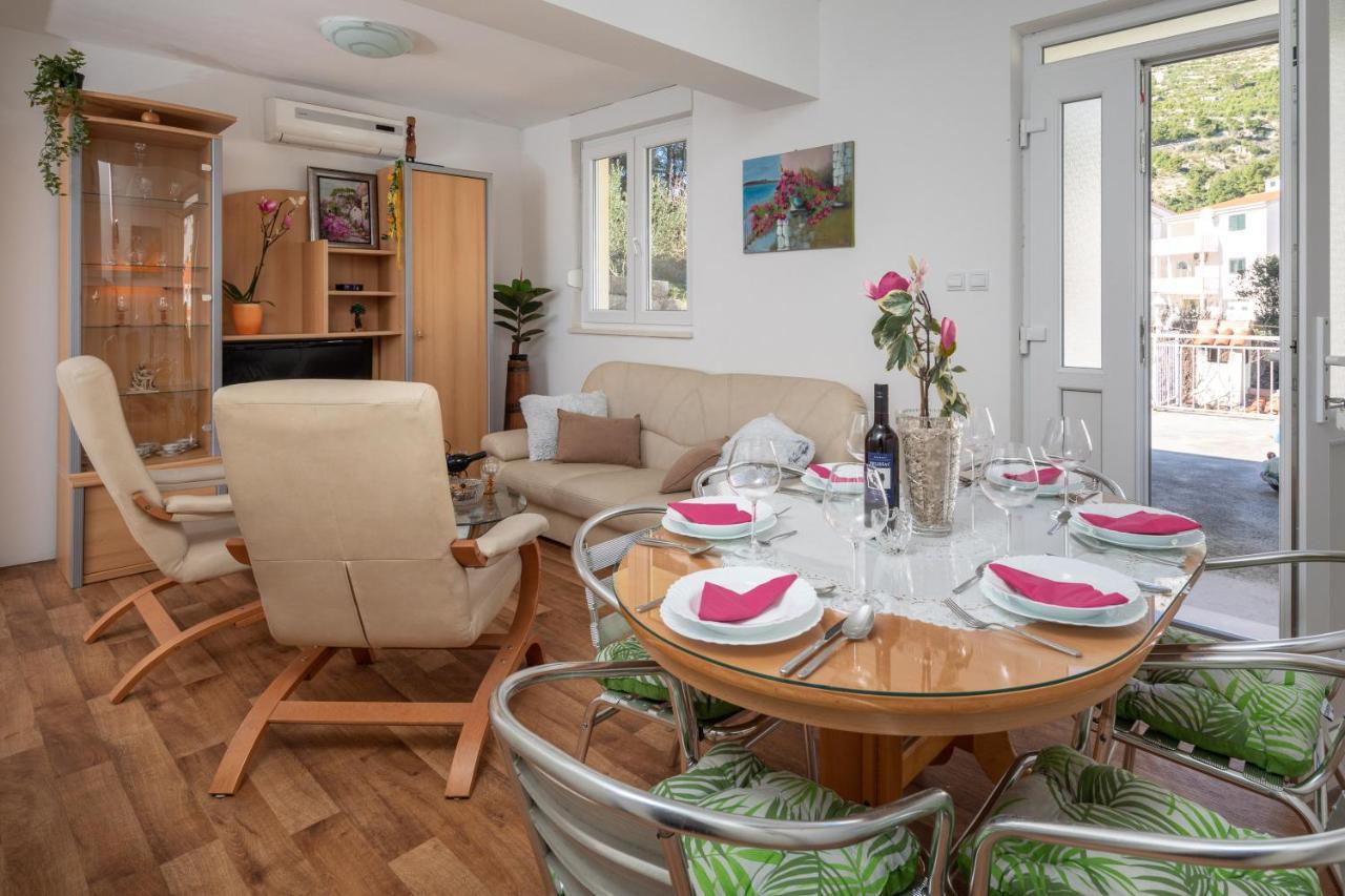 Beach Apartments Bili Cvitak Duce Bagian luar foto