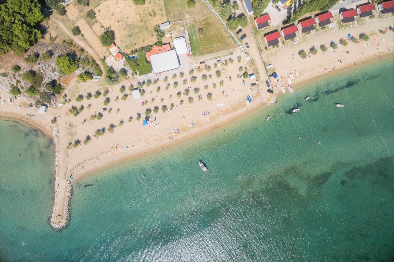 Beach Apartments Bili Cvitak Duce Bagian luar foto