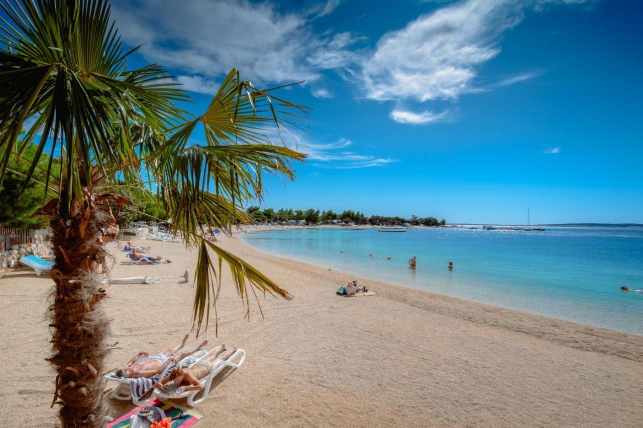Beach Apartments Bili Cvitak Duce Bagian luar foto